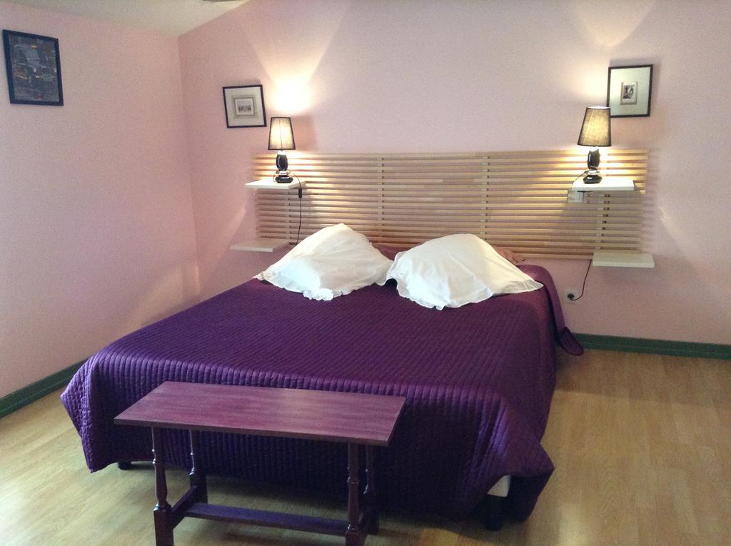 Chambres D'Hotes L'En Haut Des Vignes Mérignac Zimmer foto